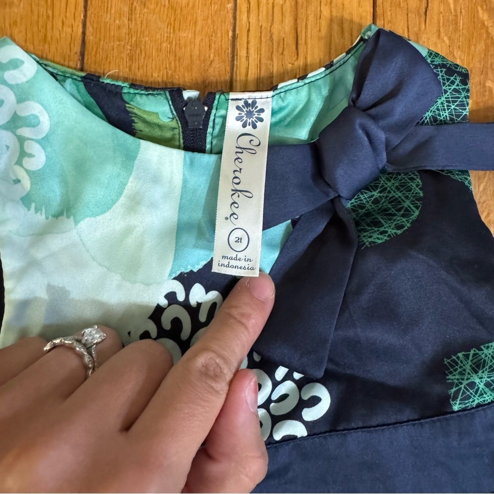 Blue & Green Floral / Flower Dress with Bow and Ribbon‎ 2T - Picture 2 of 5